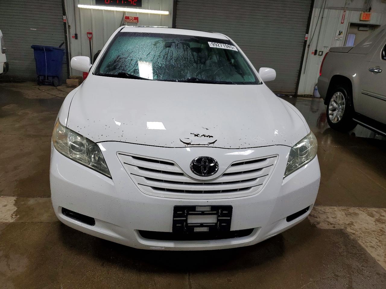 2009 TOYOTA CAMRY BASE photo 5