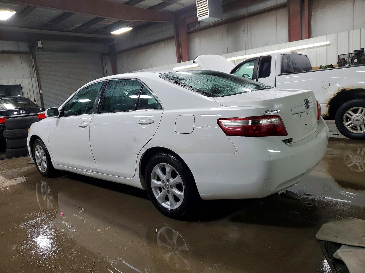 2009 TOYOTA CAMRY BASE photo 2