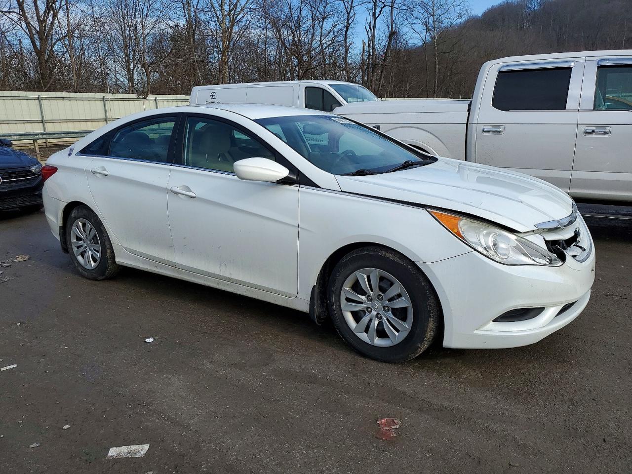 2012 HYUNDAI SONATA GLS photo 4