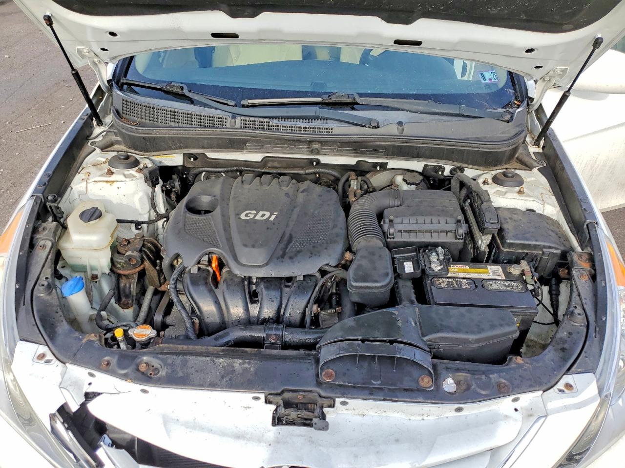 2012 HYUNDAI SONATA GLS photo 11