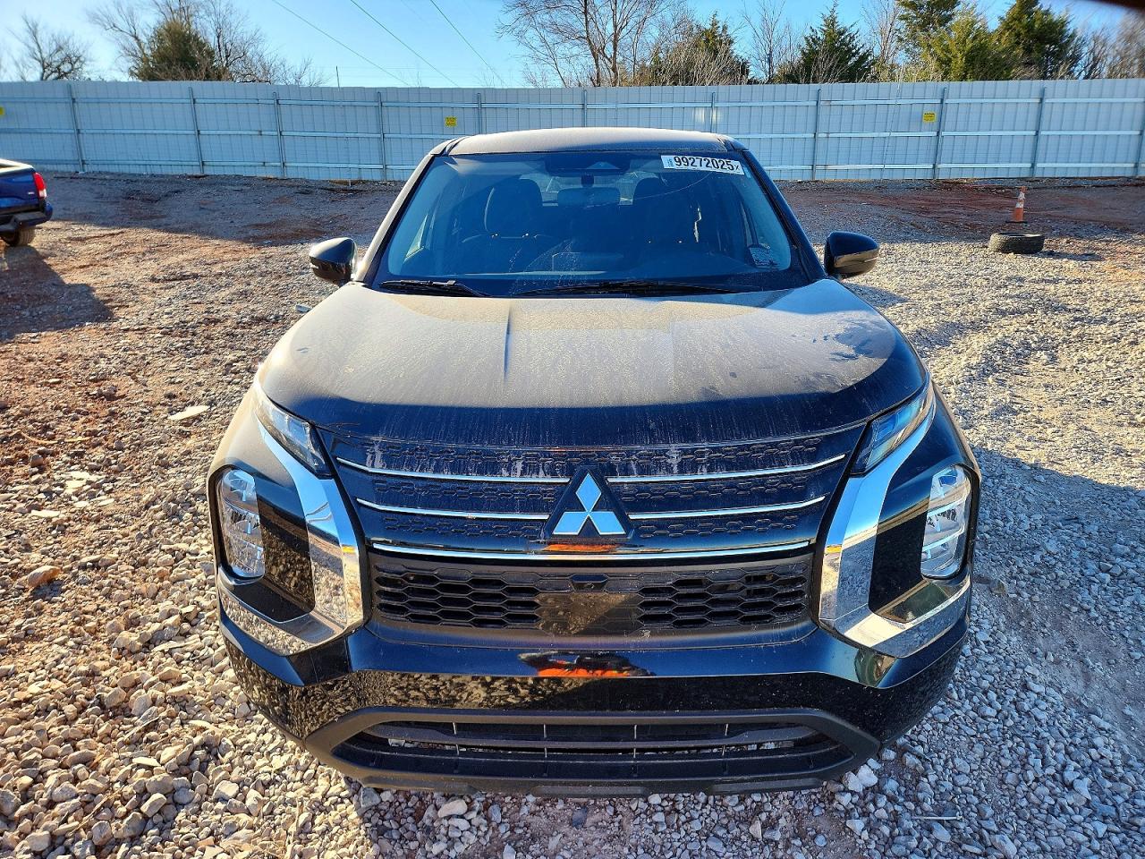2024 MITSUBISHI OUTLANDER ES photo 5