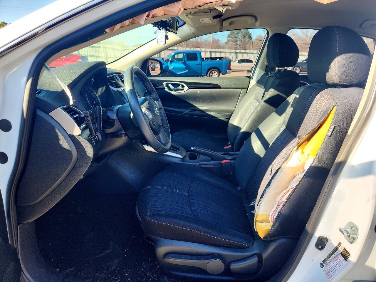 2017 NISSAN SENTRA photo 7