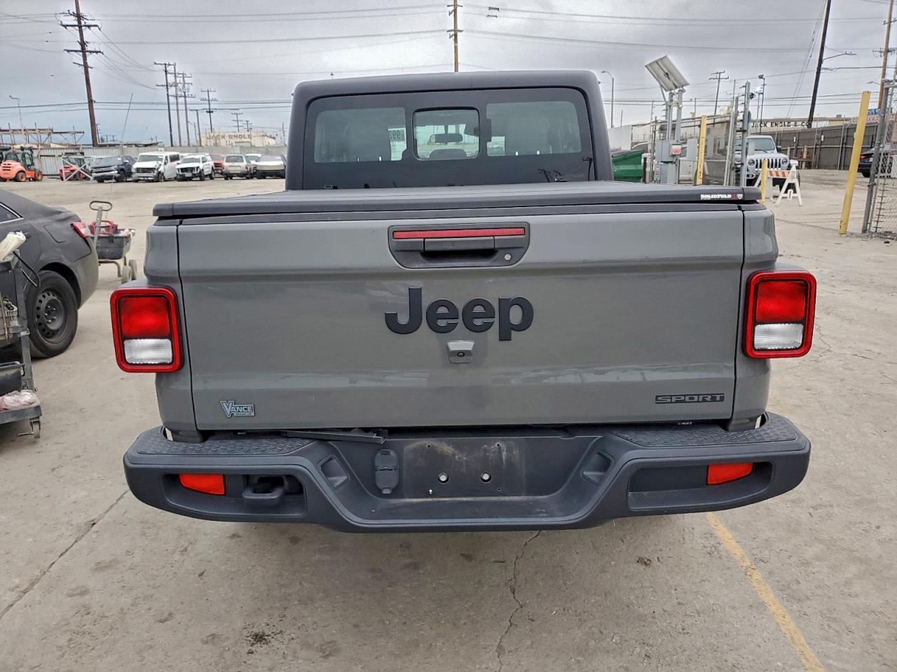 2021 JEEP GLADIATOR SPORT photo 6