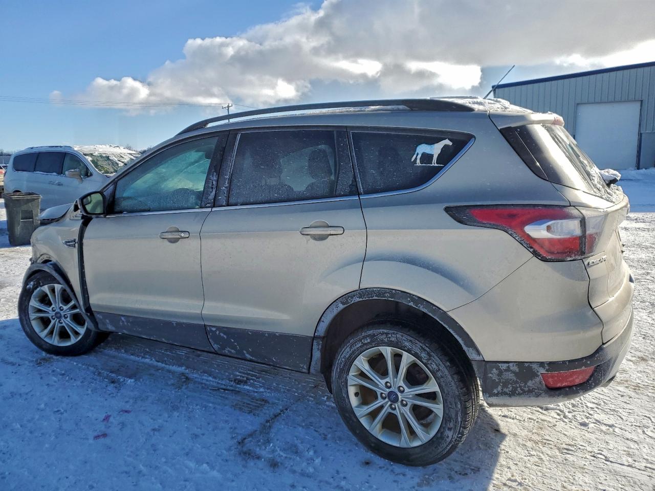 2018 FORD ESCAPE SE photo 2