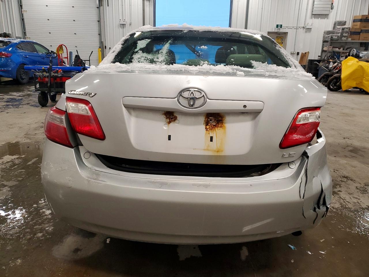 2009 TOYOTA CAMRY BASE photo 16