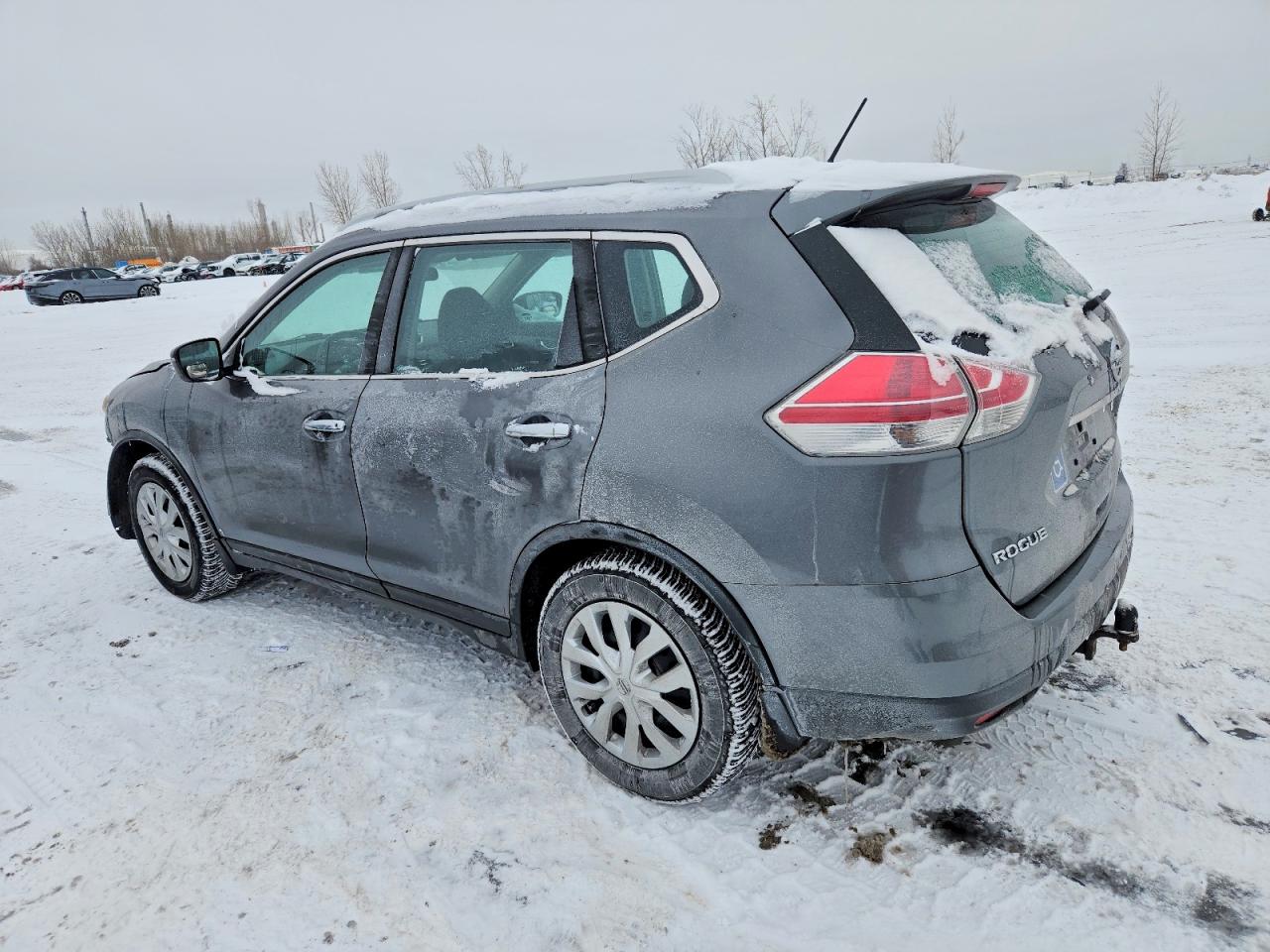 2016 NISSAN ROGUE S photo 2