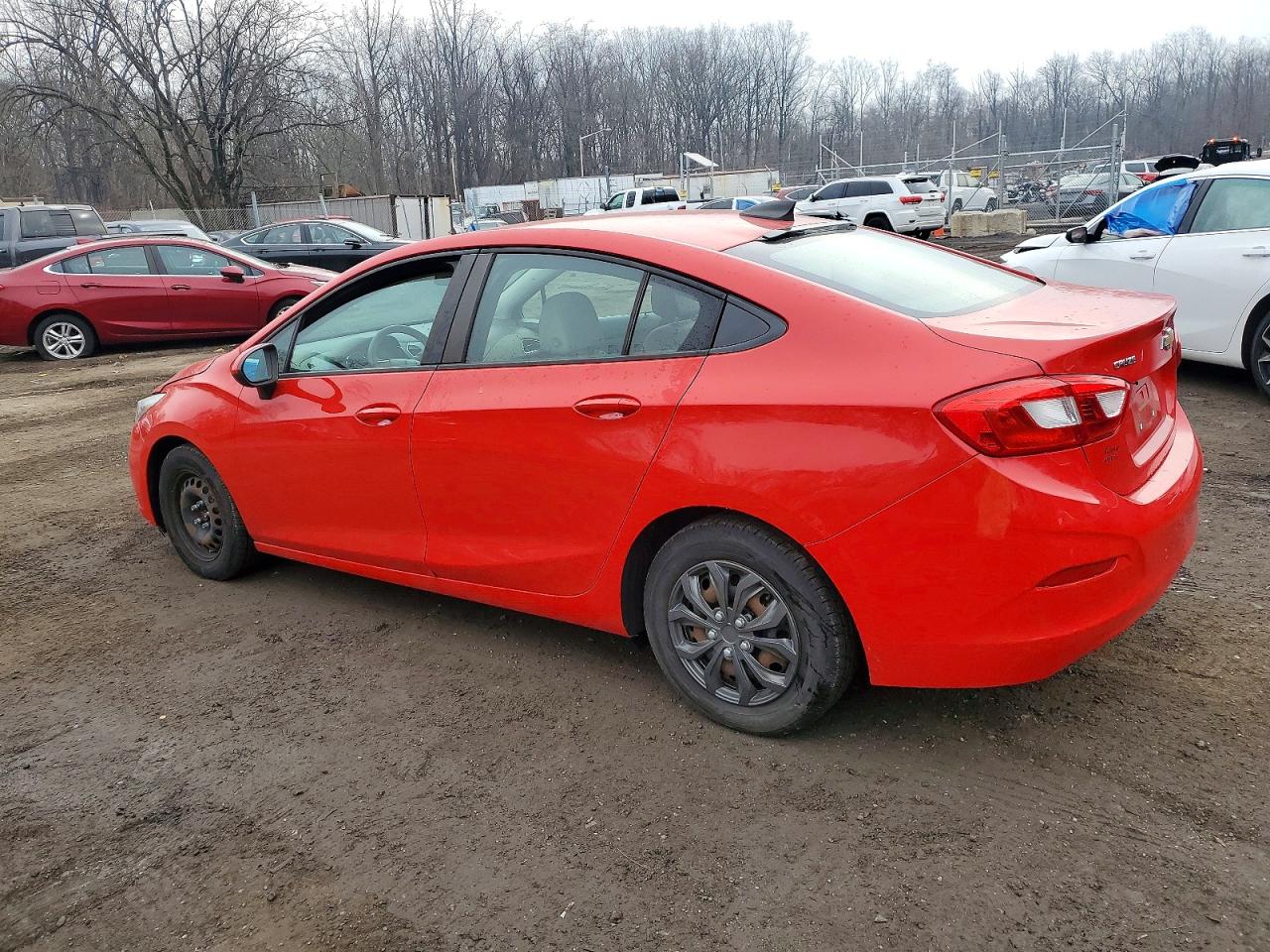 2016 CHEVROLET CRUZE LS photo 2