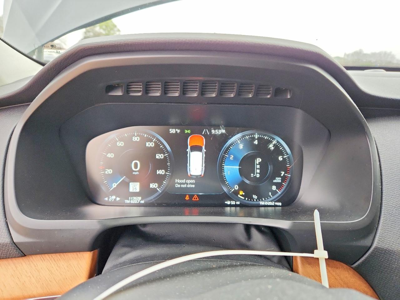 2021 VOLVO XC90 T6 MOMENTUM photo 9