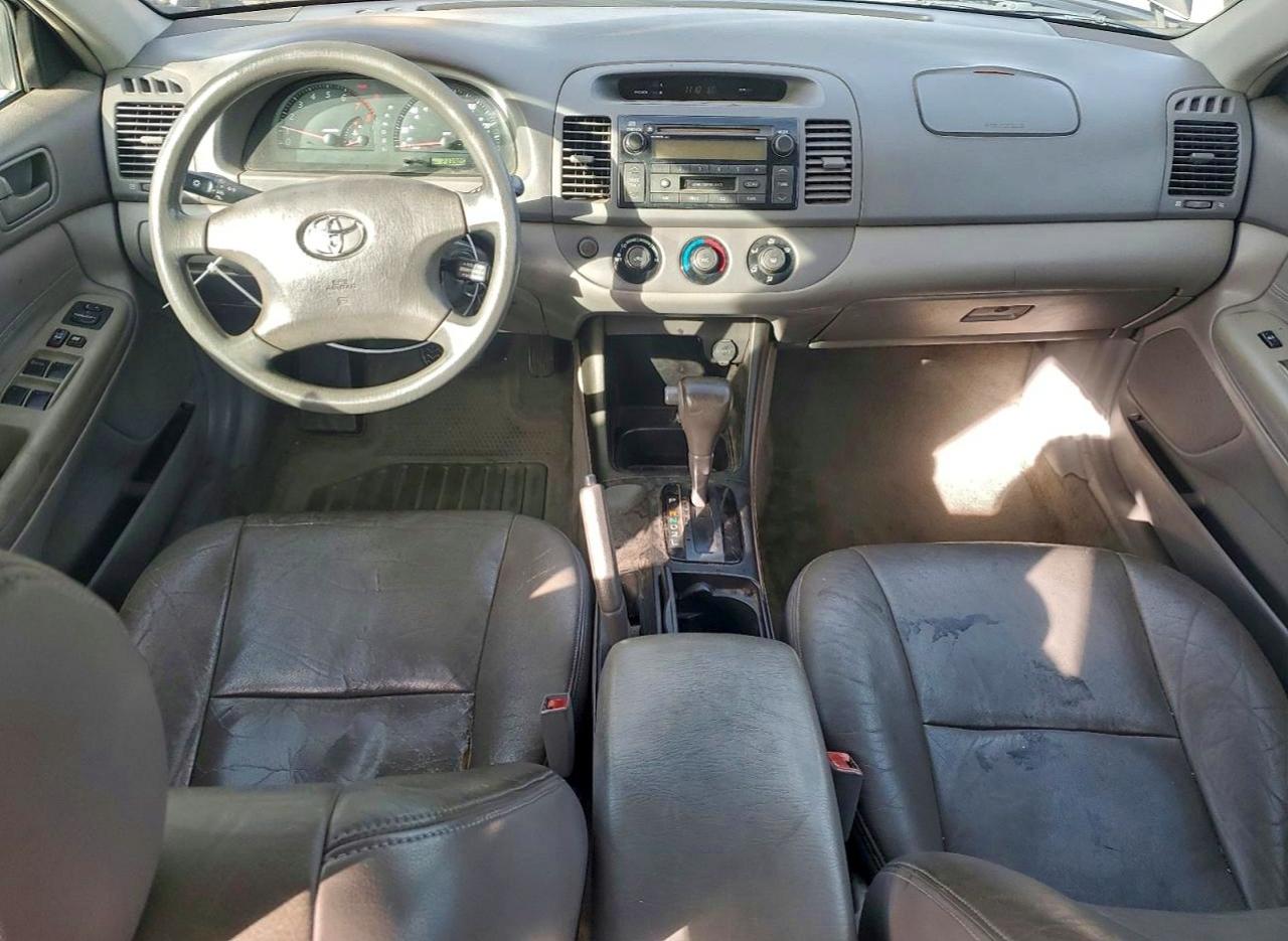 2003 TOYOTA CAMRY LE photo 8