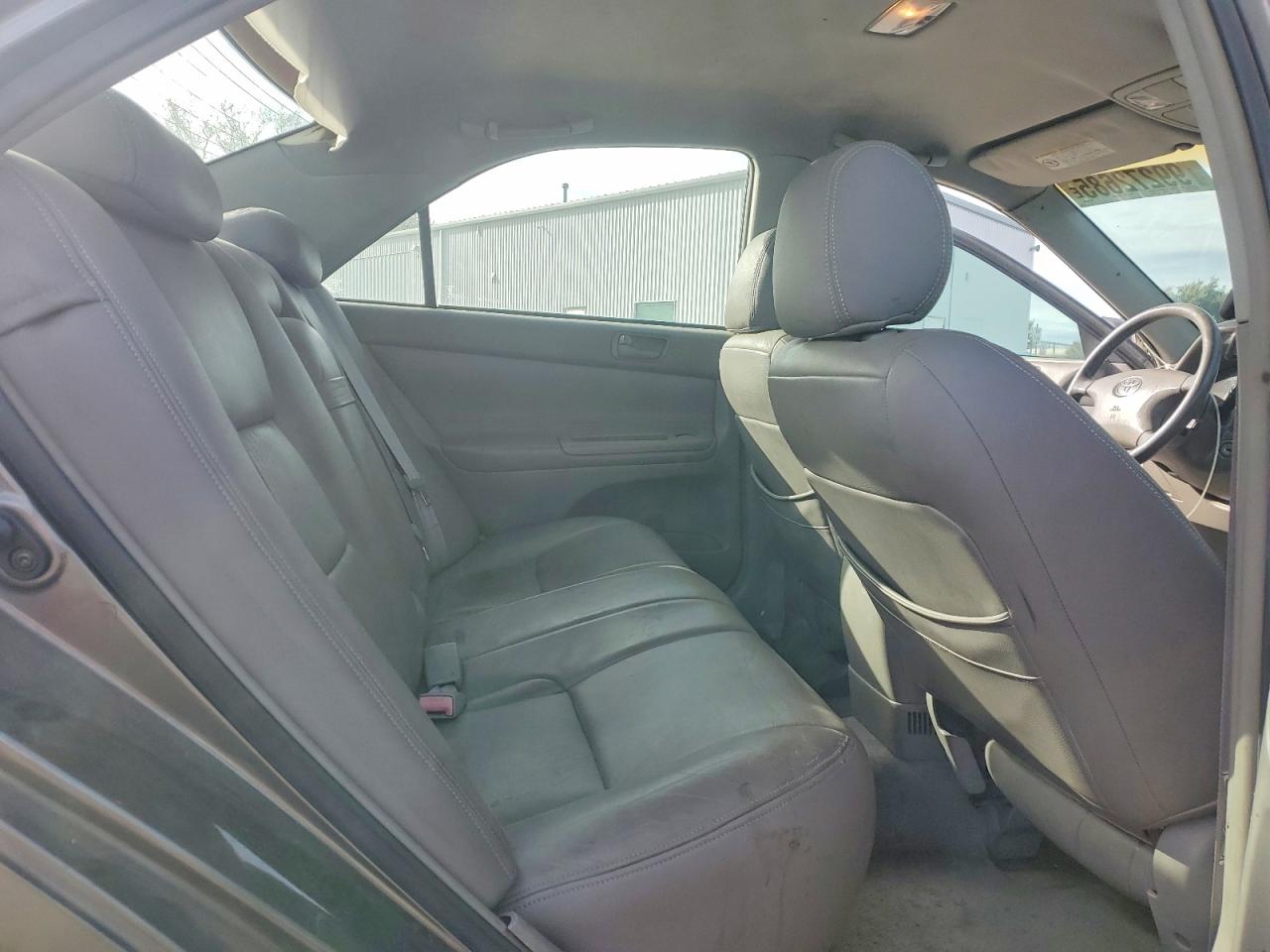 2003 TOYOTA CAMRY LE photo 10