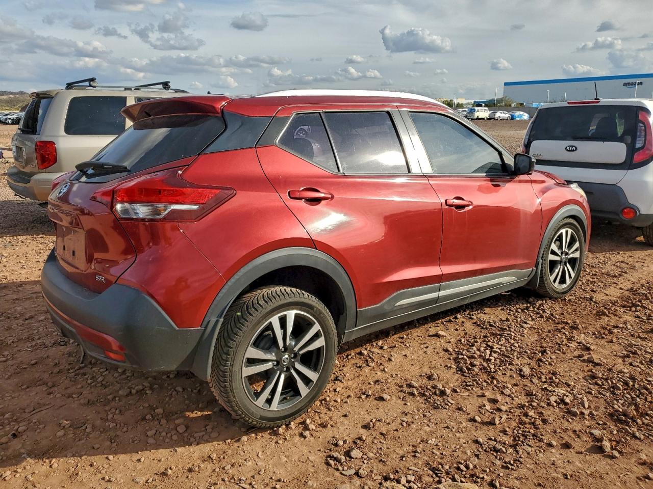2018 NISSAN KICKS S photo 3
