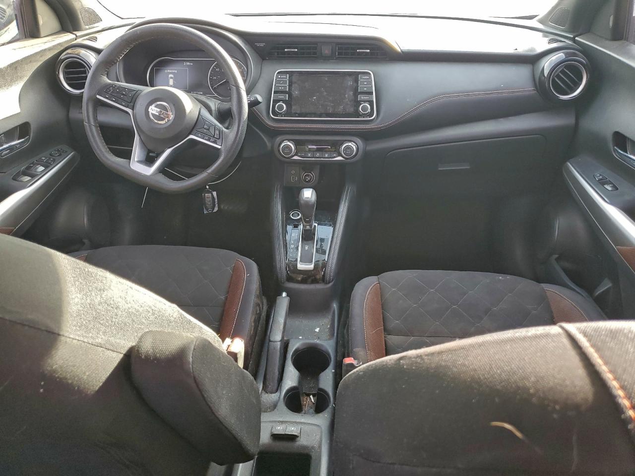 2018 NISSAN KICKS S photo 8