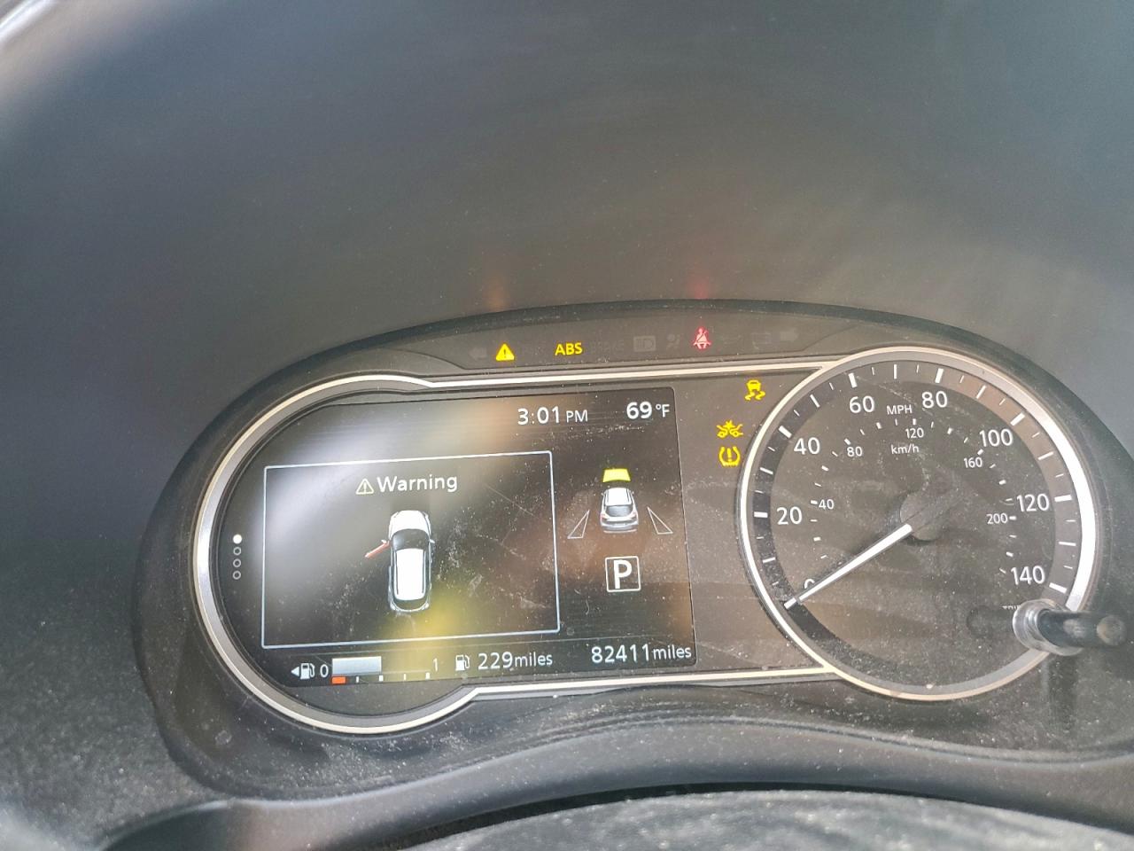 2018 NISSAN KICKS S photo 9