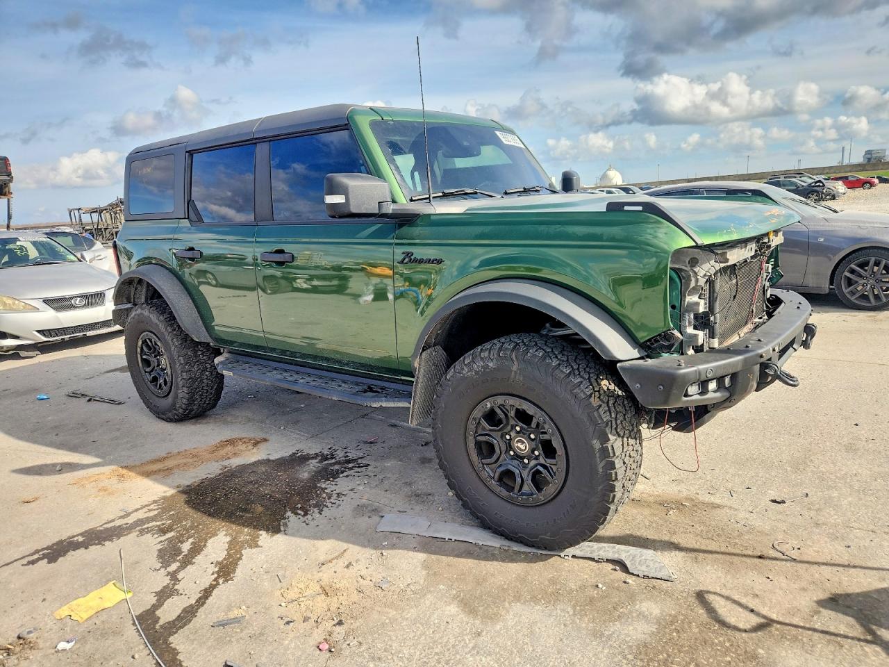2023 FORD BRONCO BASE photo 4