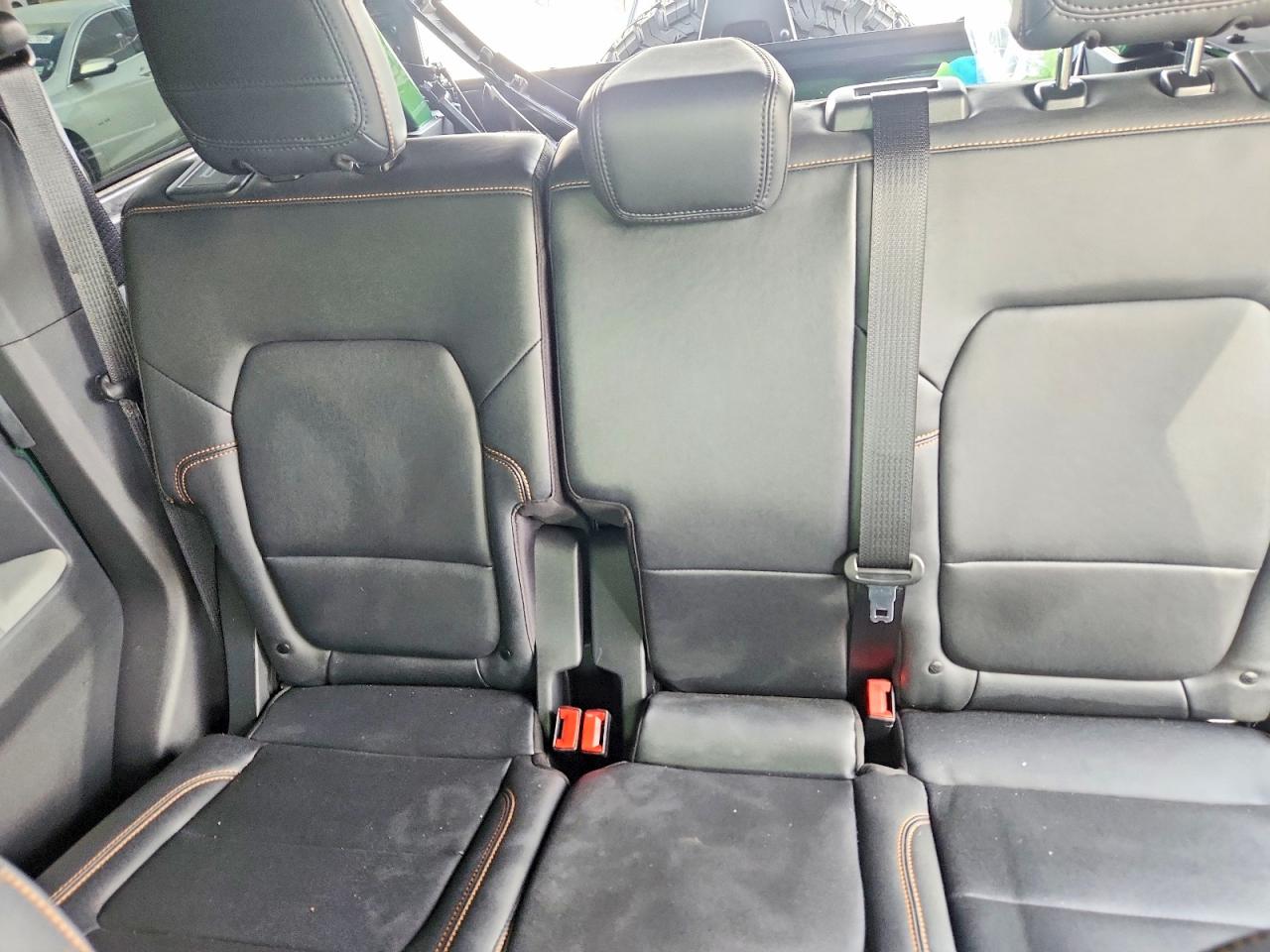 2023 FORD BRONCO BASE photo 10