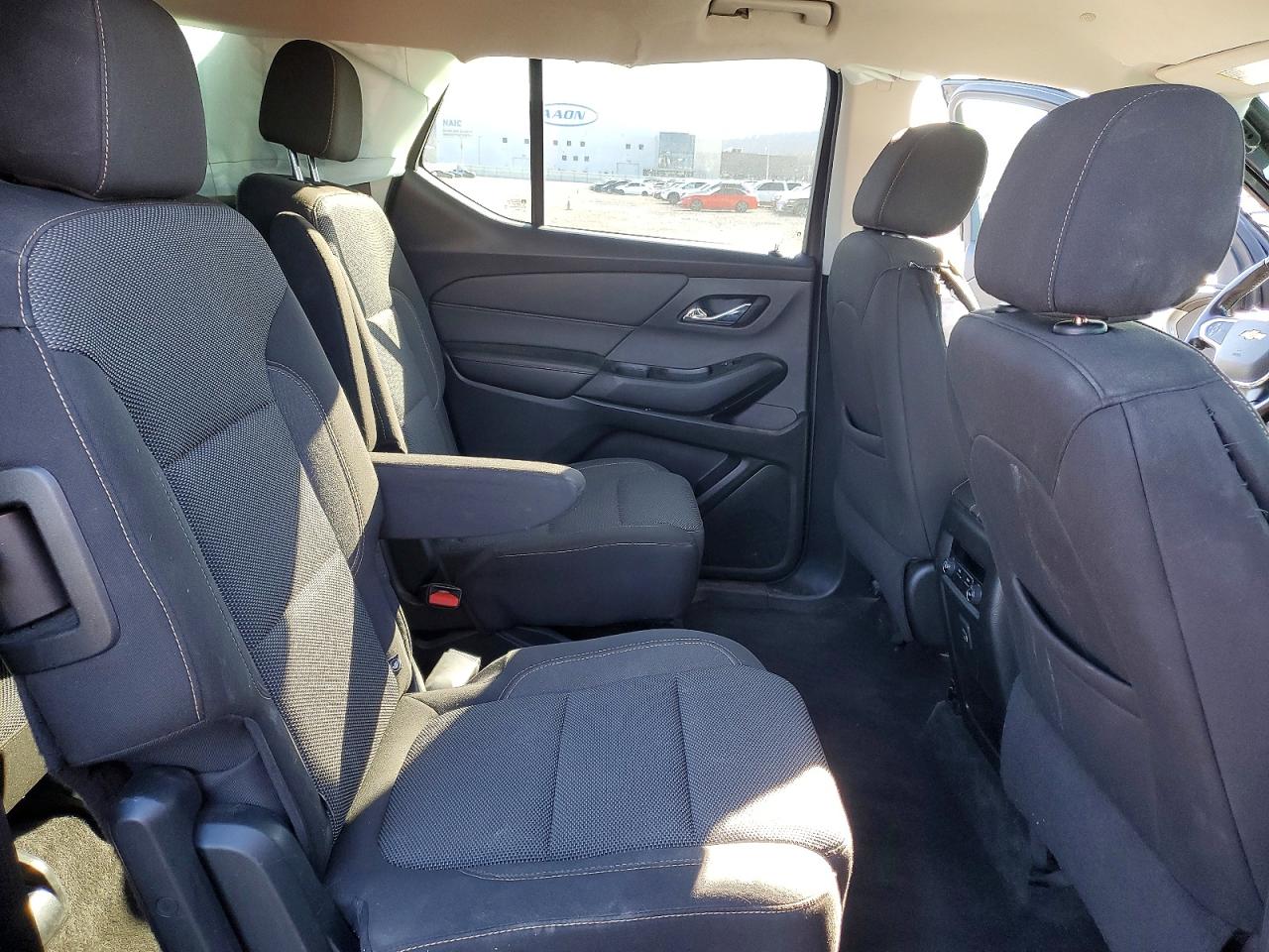 2020 CHEVROLET TRAVERSE LT photo 11