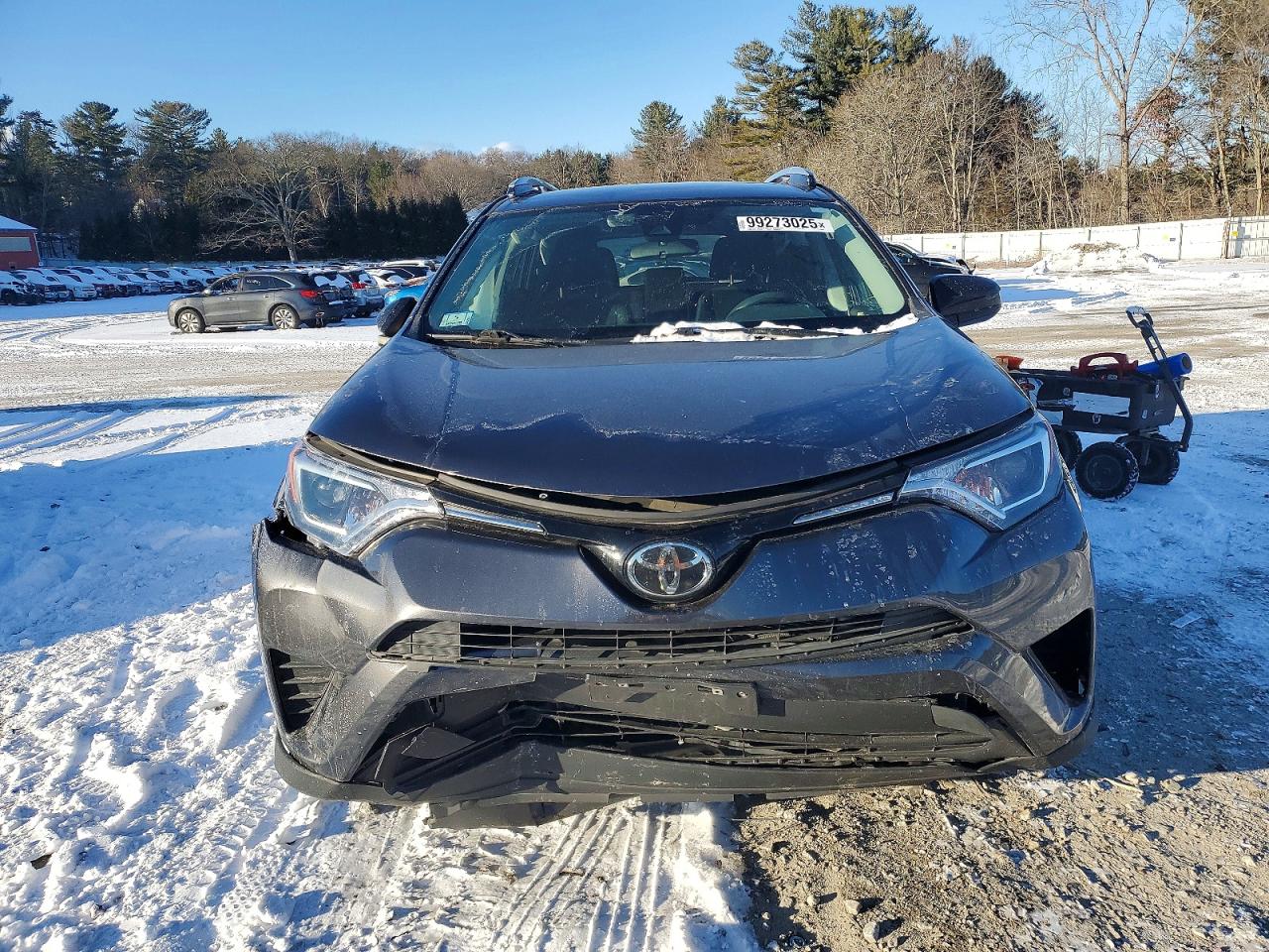 2018 TOYOTA RAV4 LE photo 5