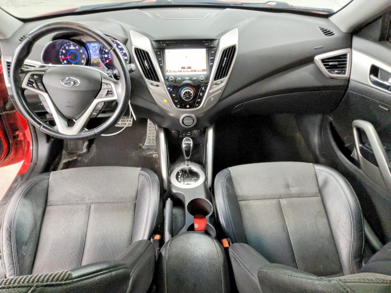 2015 HYUNDAI VELOSTER photo 8