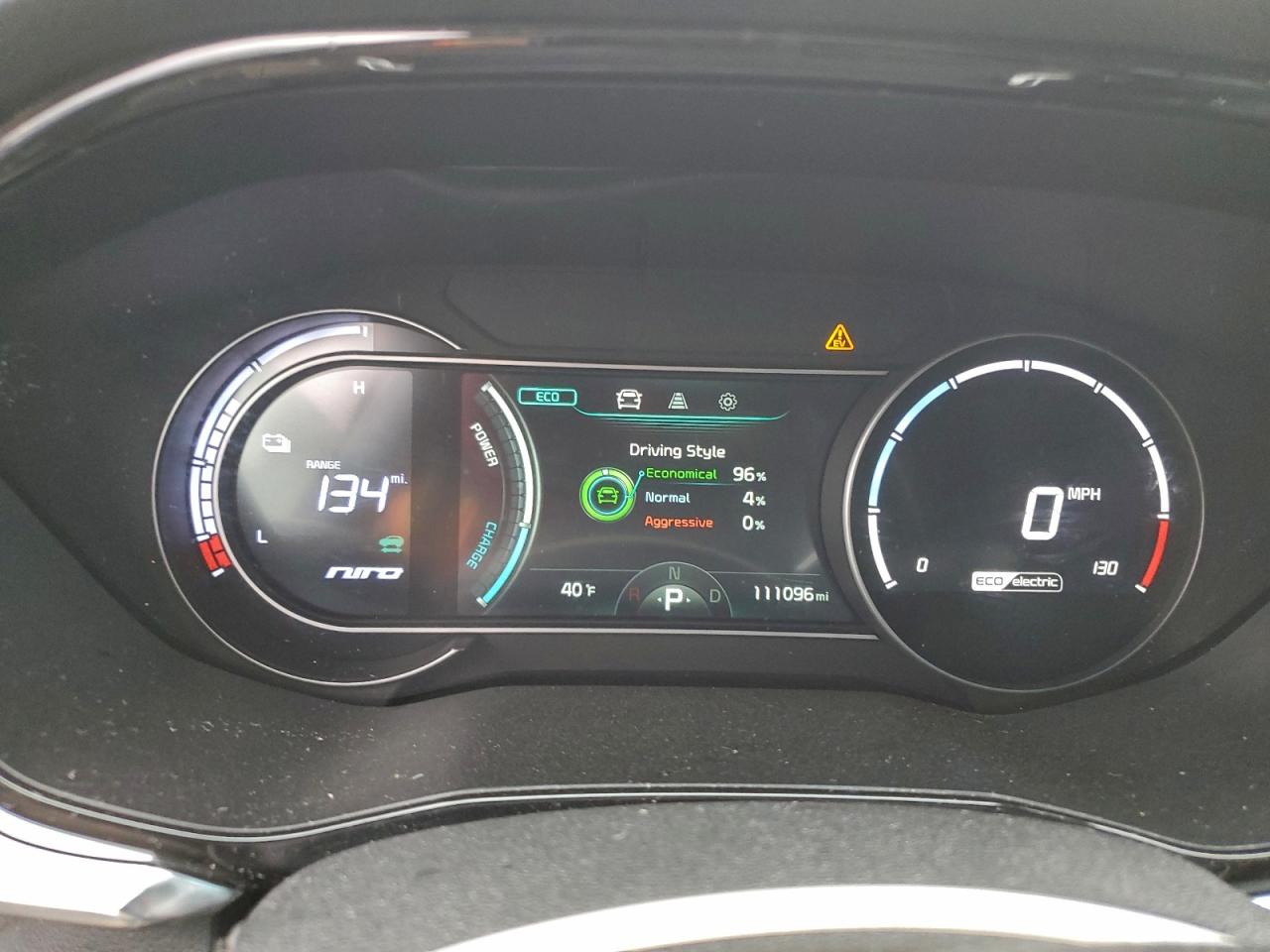 2022 KIA NIRO S photo 9