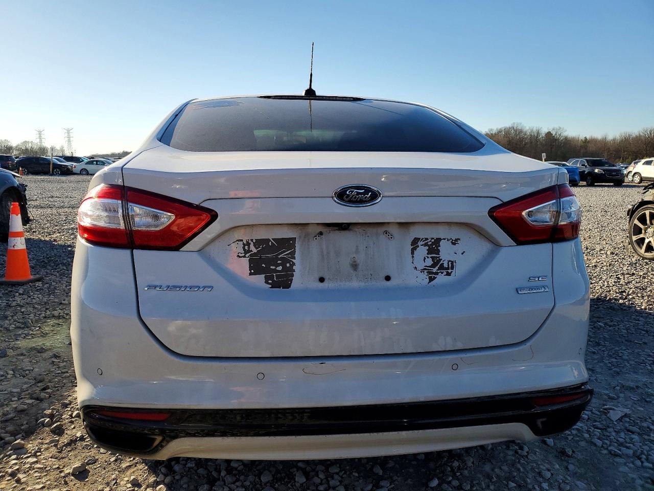 2016 FORD FUSION SE photo 6
