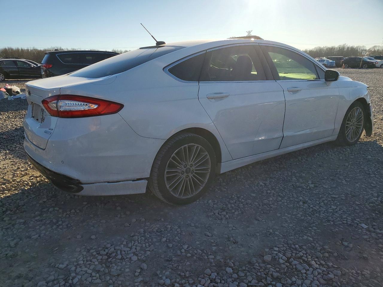 2016 FORD FUSION SE photo 3