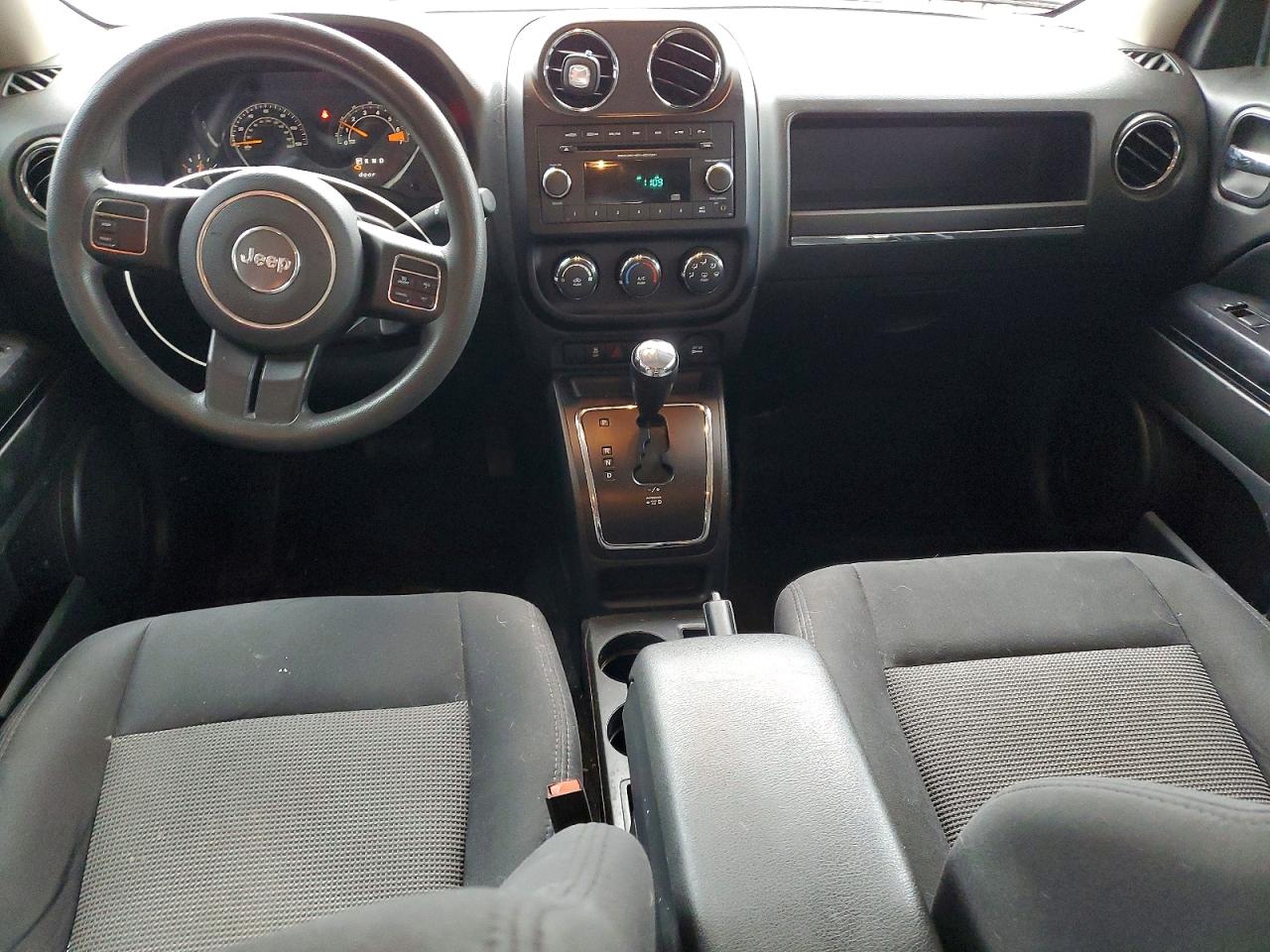 2014 JEEP PATRIOT SPORT photo 8