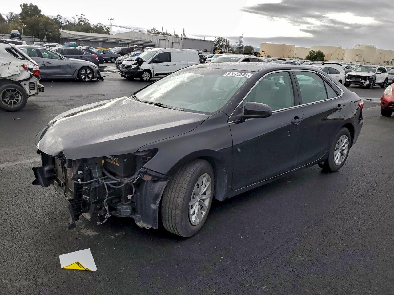2015 TOYOTA CAMRY