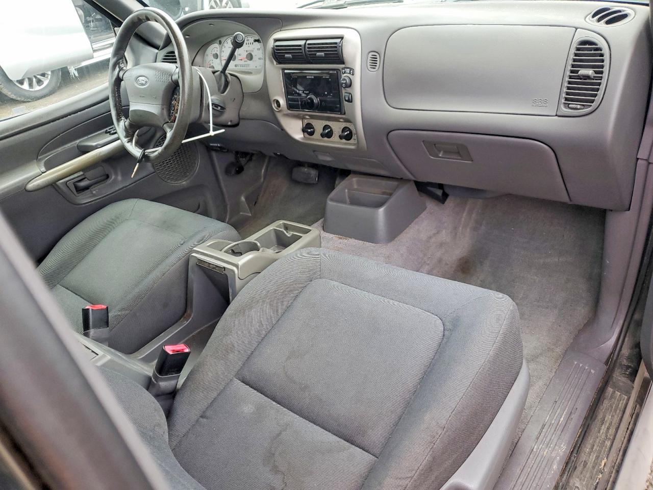 2002 FORD EXPLORER SPORT photo 8