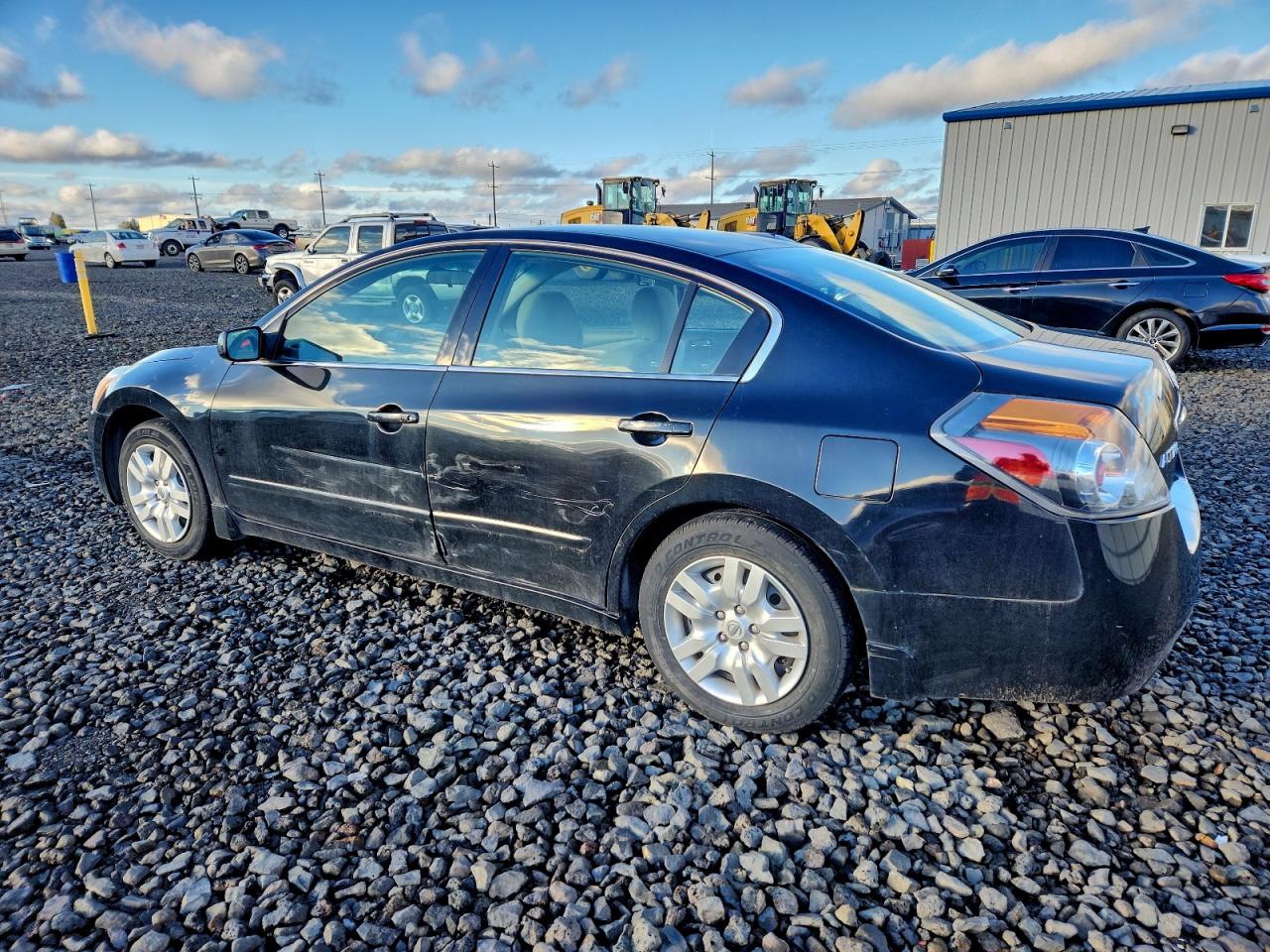 2012 NISSAN ALTIMA BASE photo 2