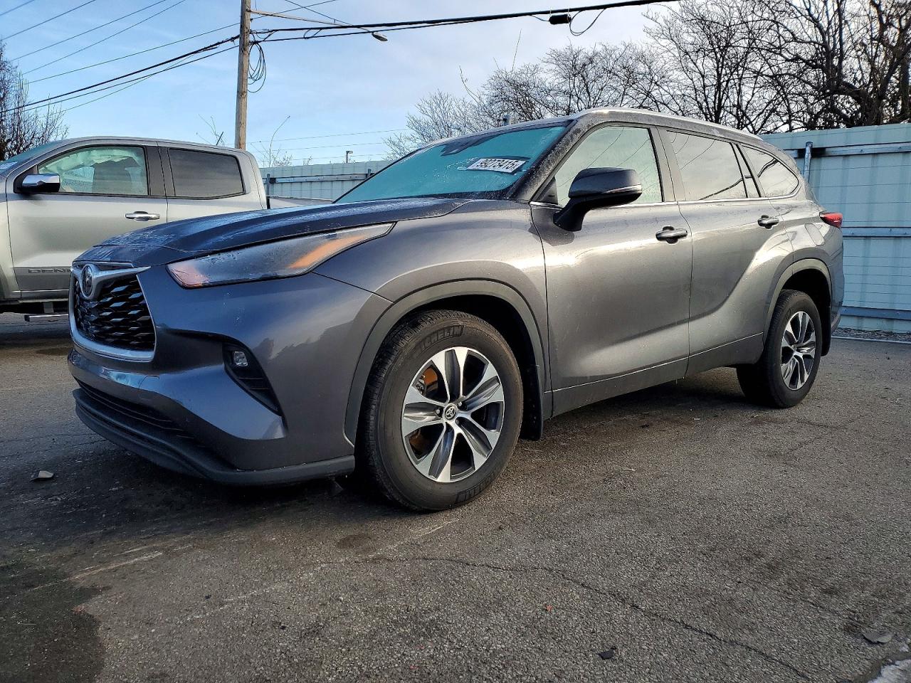 2024 TOYOTA HIGHLANDER