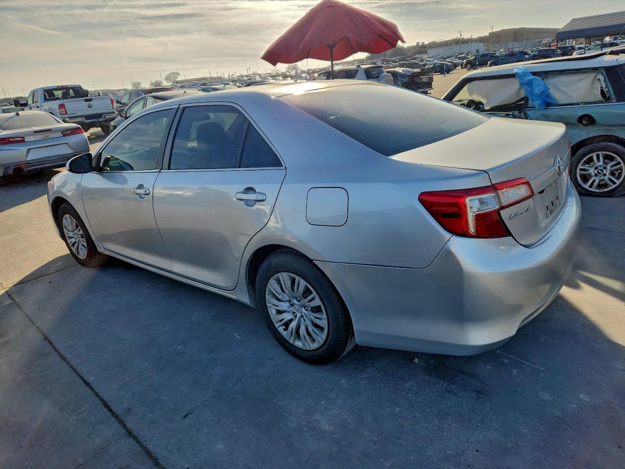 2012 TOYOTA CAMRY BASE photo 2