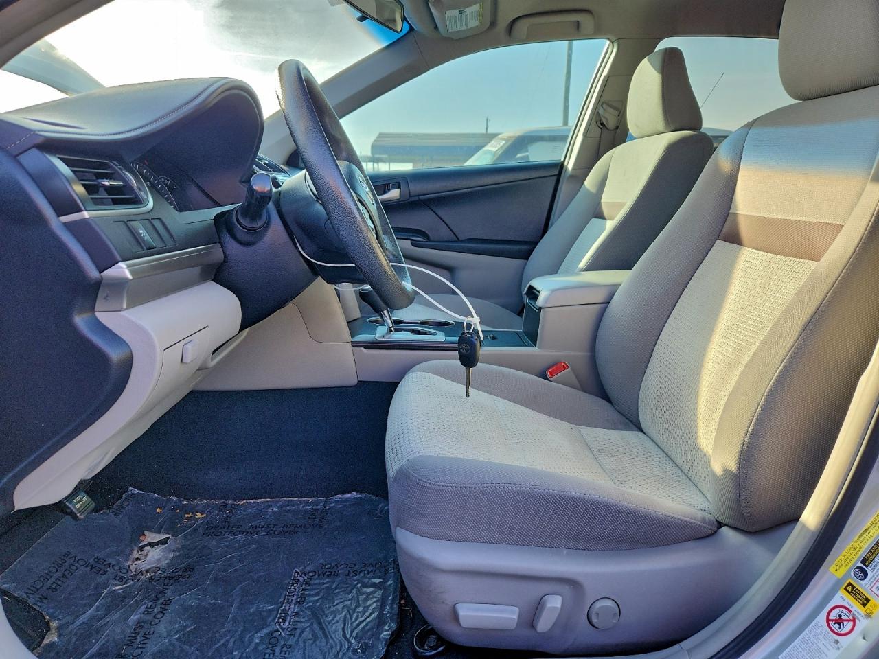 2012 TOYOTA CAMRY BASE photo 7