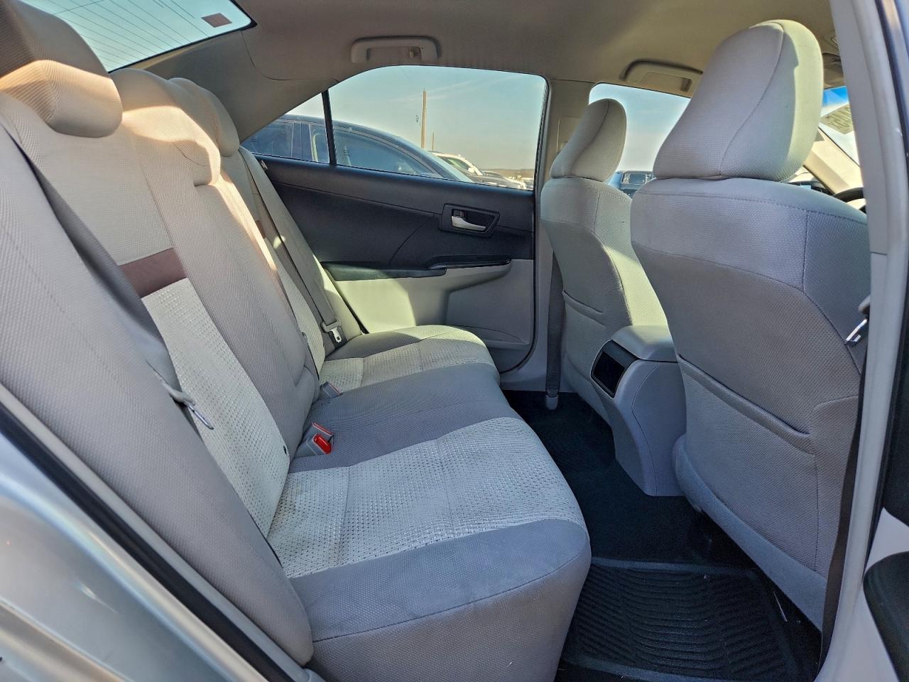 2012 TOYOTA CAMRY BASE photo 10