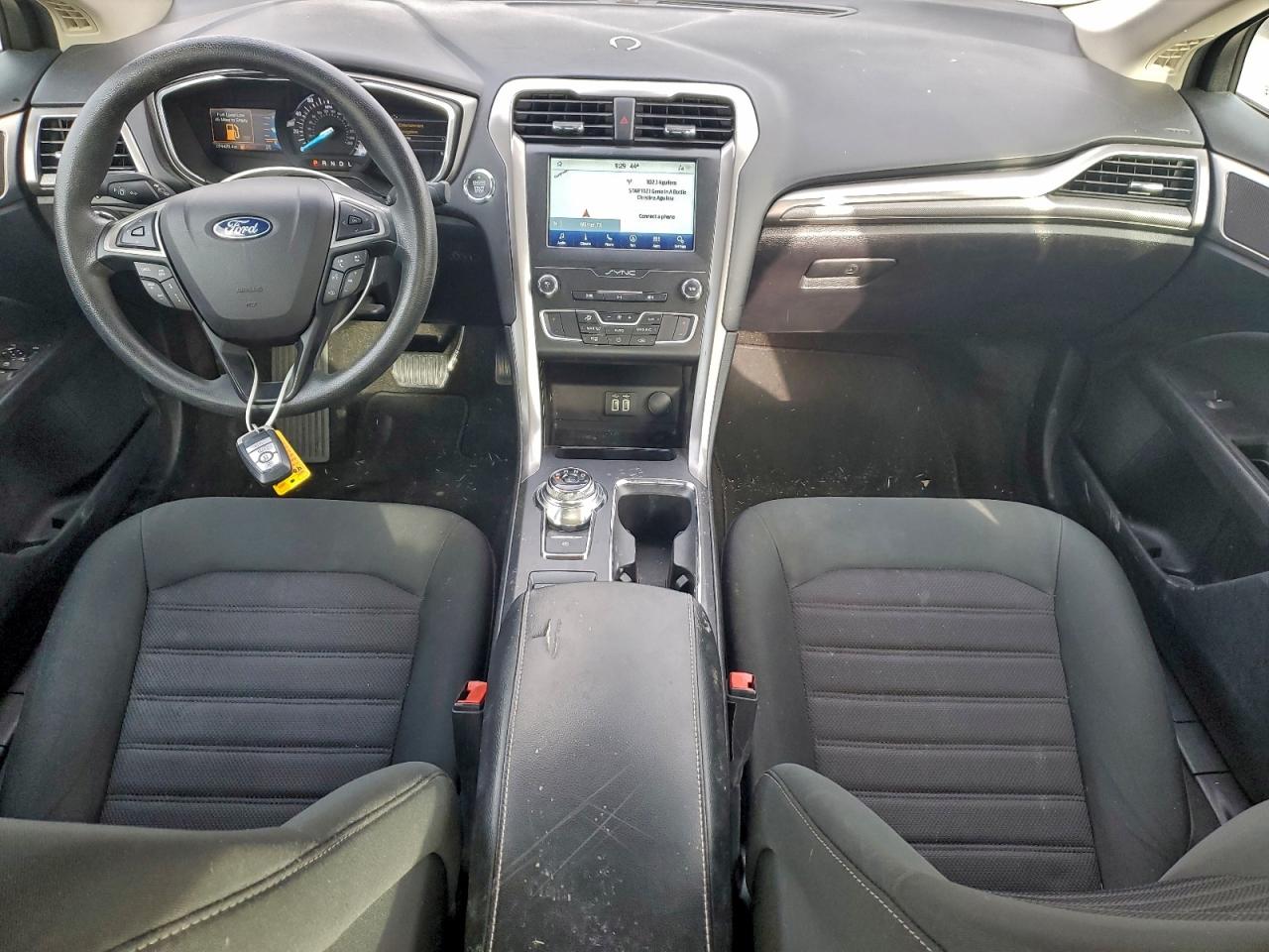 2020 FORD FUSION SE photo 8
