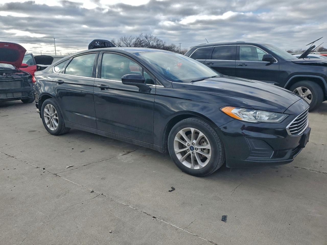 2020 FORD FUSION SE photo 4