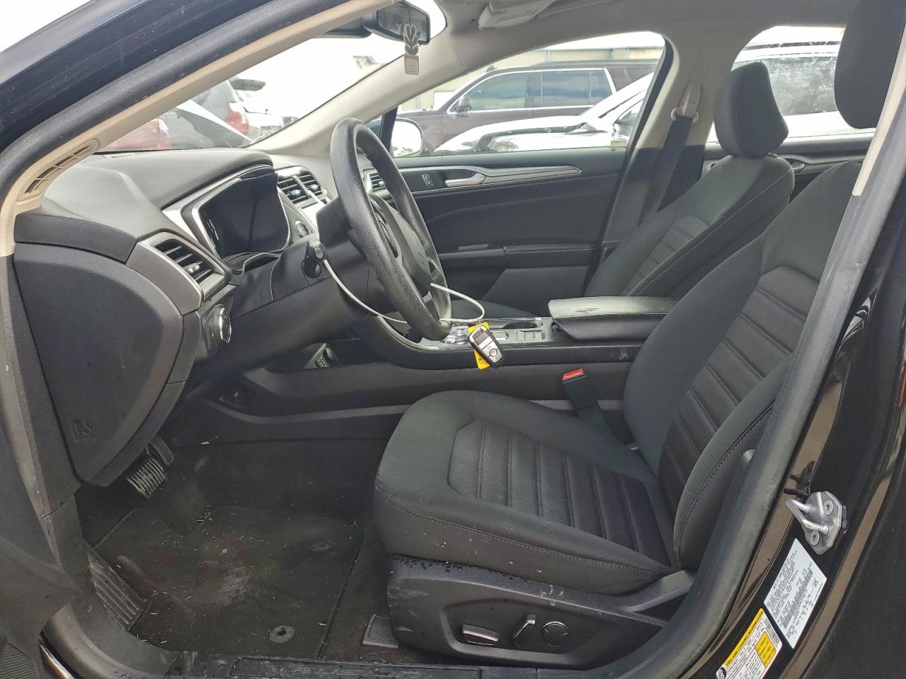 2020 FORD FUSION SE photo 7