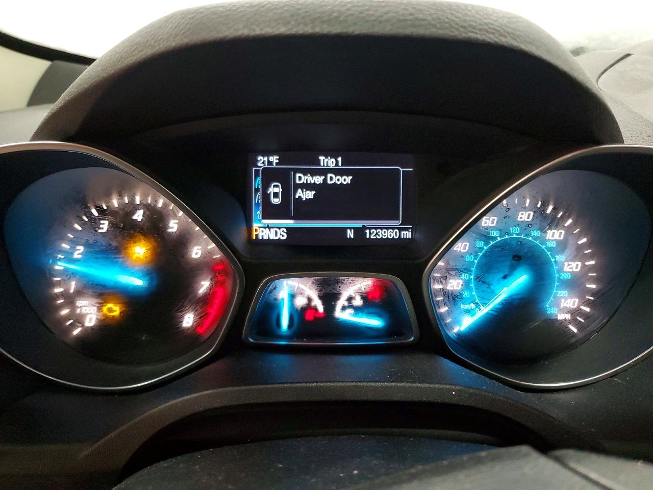 2016 FORD ESCAPE TITANIUM photo 9