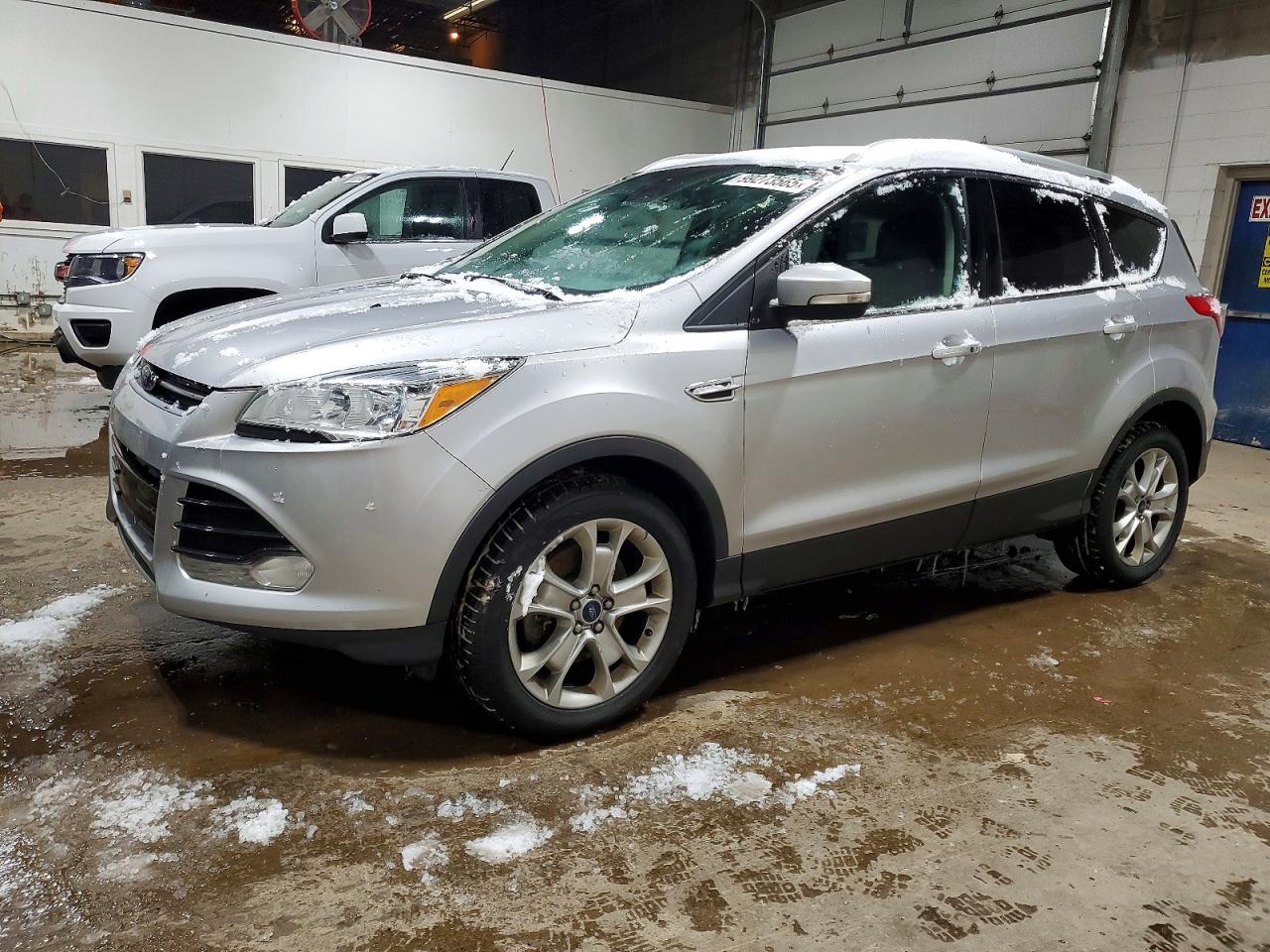 2016 FORD ESCAPE