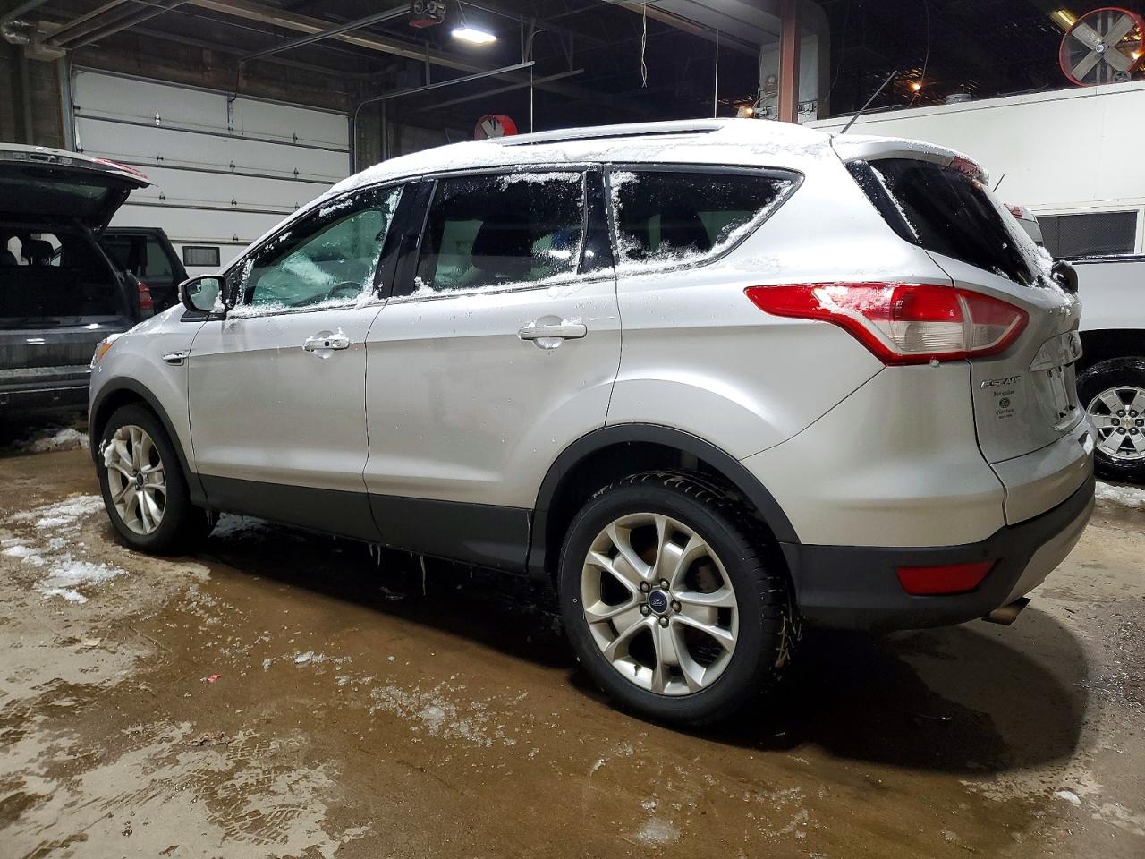 2016 FORD ESCAPE TITANIUM photo 2