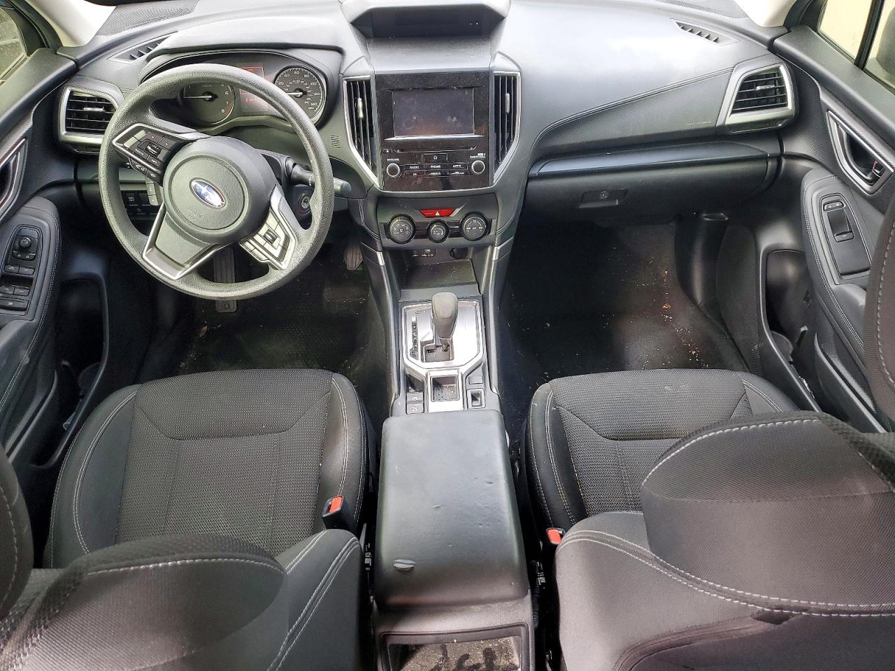 2021 SUBARU FORESTER photo 8