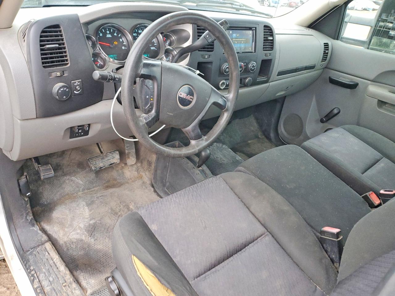 2011 GMC SIERRA K2500 HEAVY DUTY photo 8