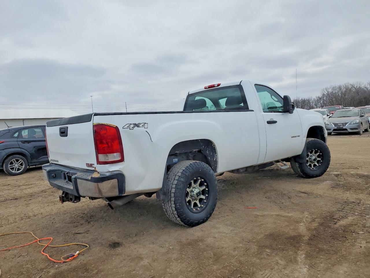 2011 GMC SIERRA K2500 HEAVY DUTY photo 3