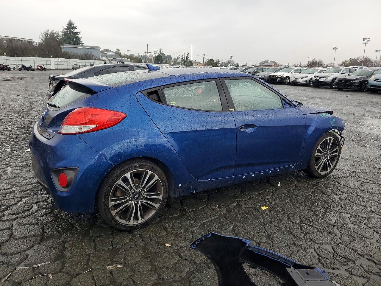 2017 HYUNDAI VELOSTER TURBO photo 3