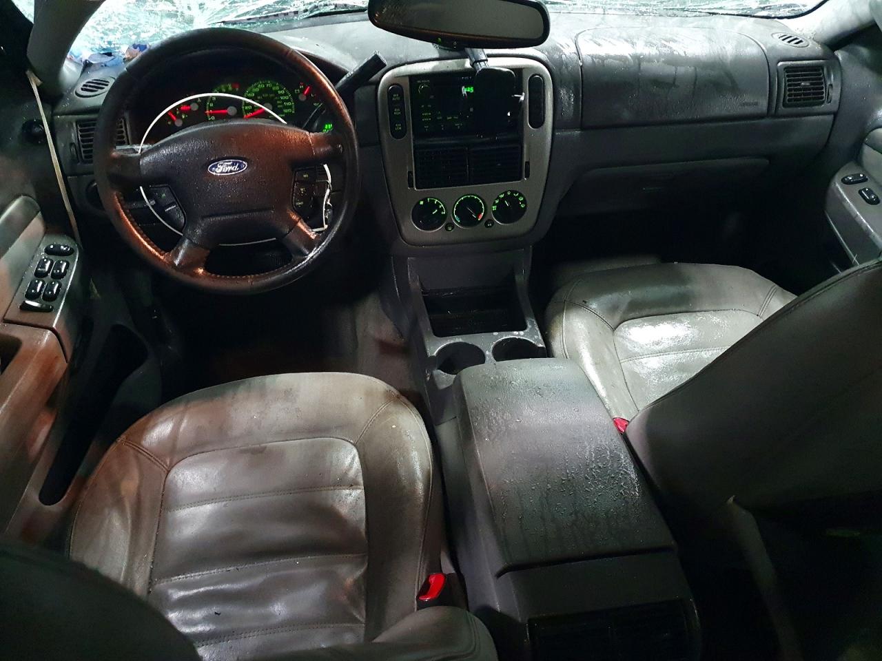 2004 FORD EXPLORER XLT photo 8