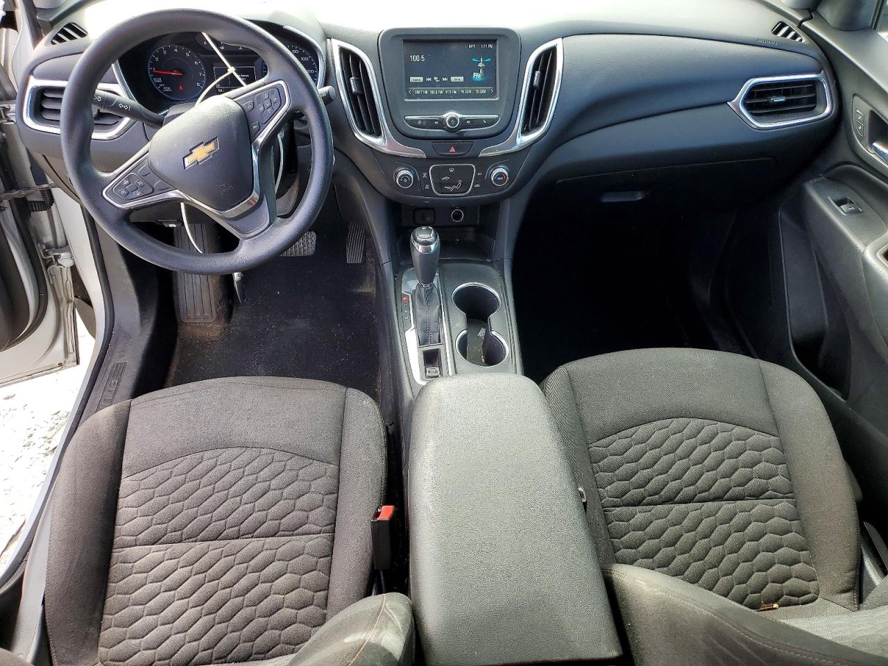 2018 CHEVROLET EQUINOX LT photo 8