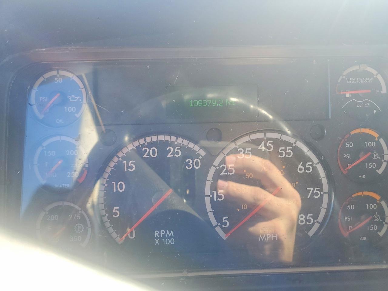2020 FREIGHTLINER M2 106 MEDIUM DUTY photo 8