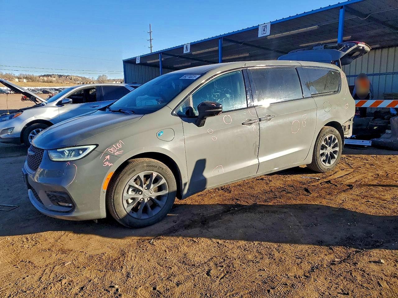 2024 CHRYSLER PACIFICA
