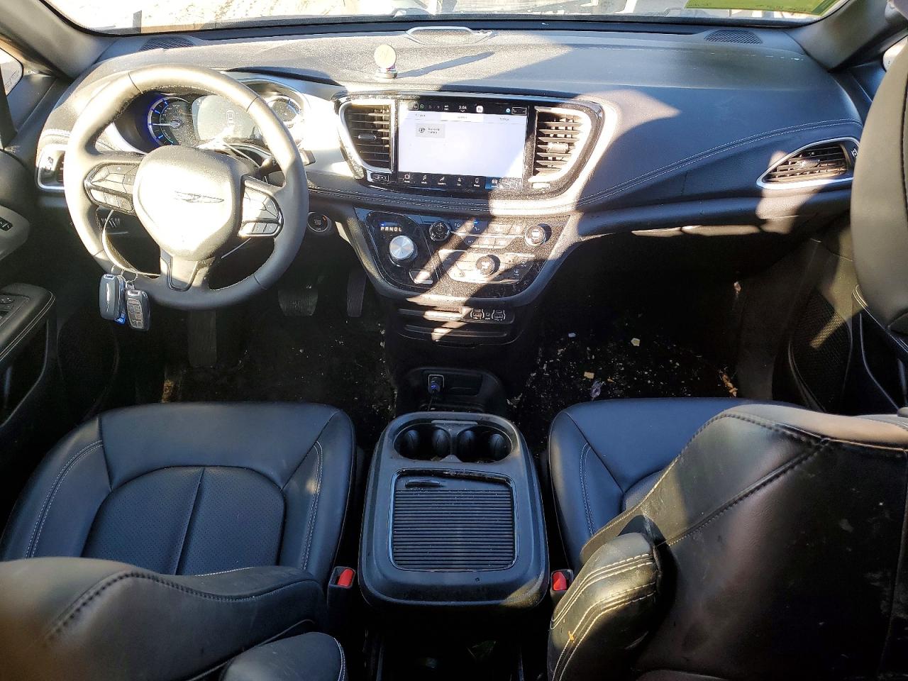2024 CHRYSLER PACIFICA HYBRID SELECT photo 8