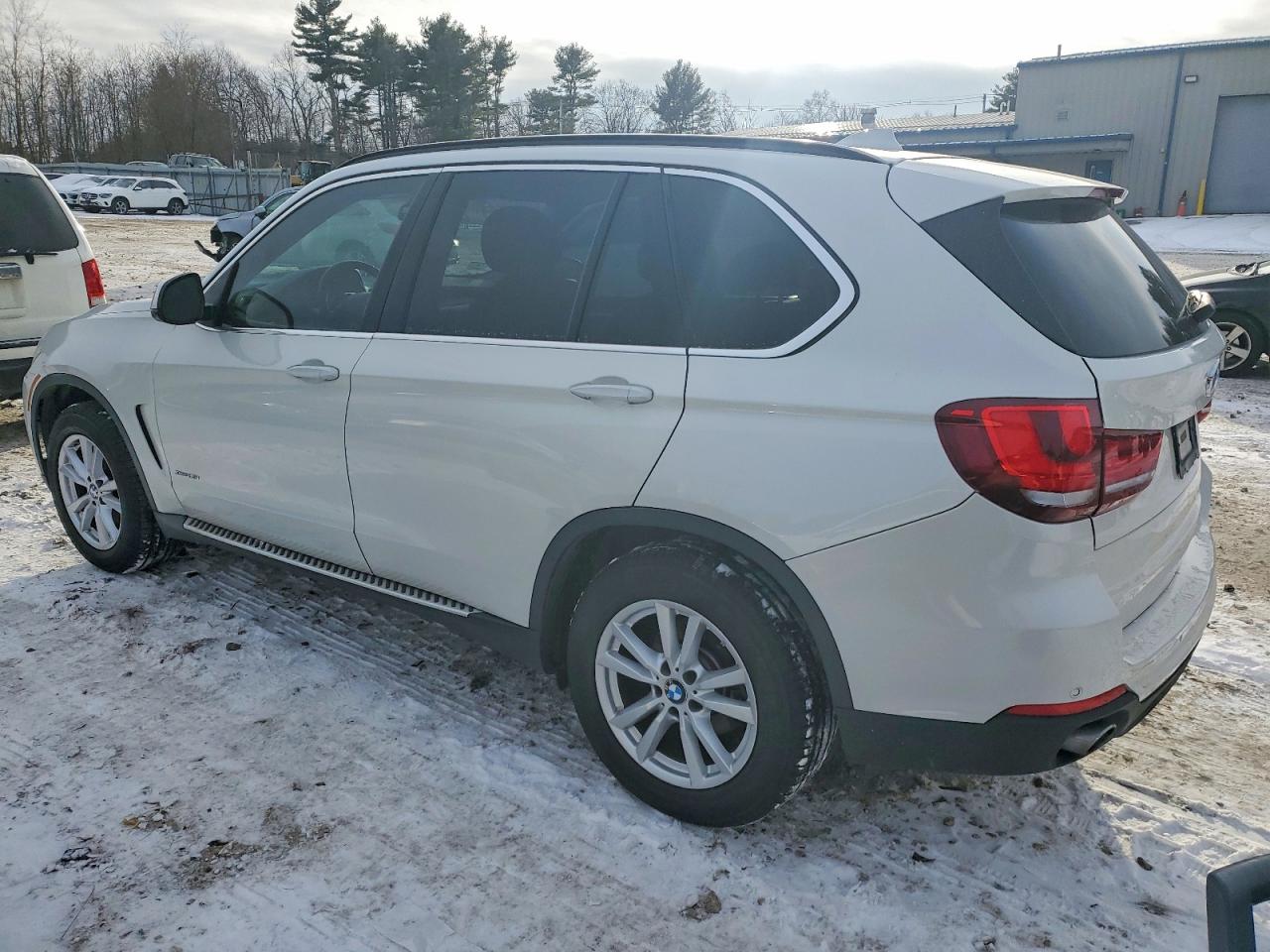 2015 BMW X5 XDRIVE35I photo 2