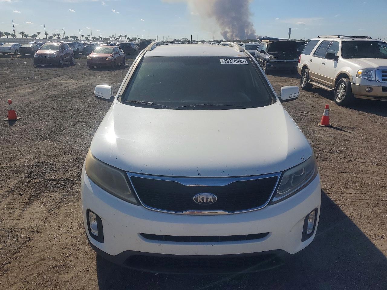 2014 KIA SORENTO LX photo 5